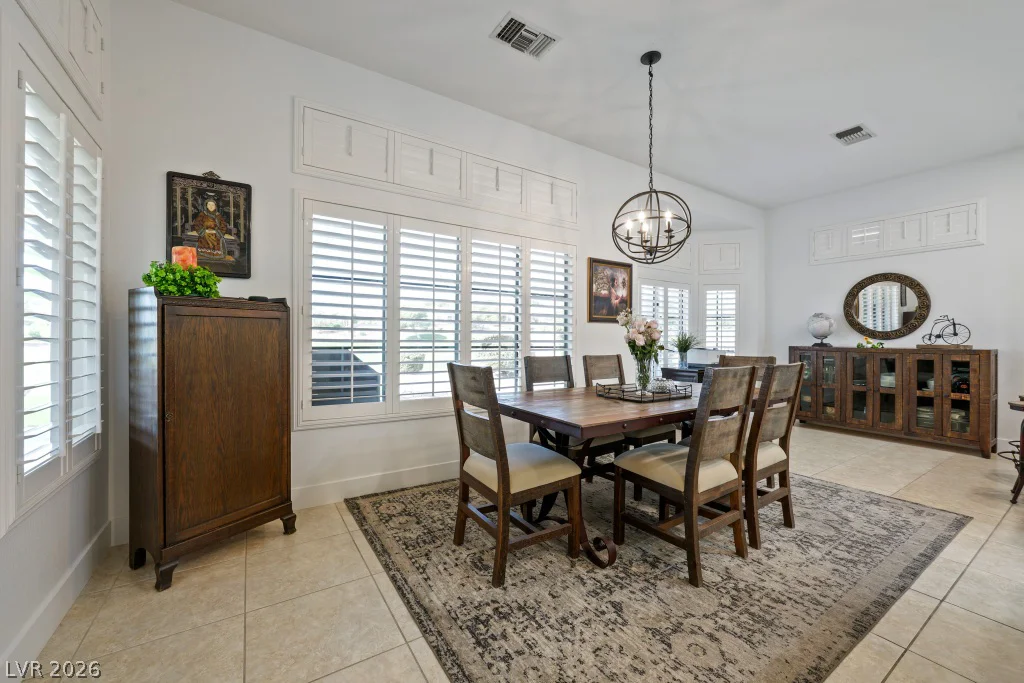 10157 Hunter Springs, Las Vegas, NV 89134