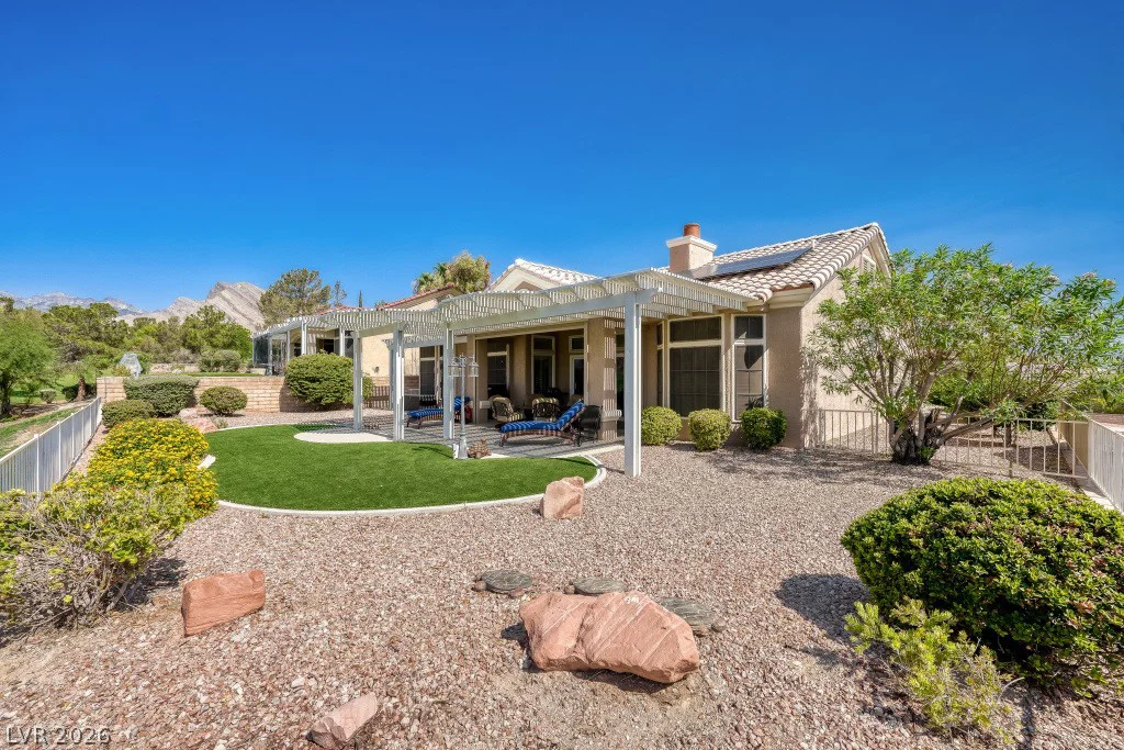 10157 Hunter Springs, Las Vegas, NV 89134
