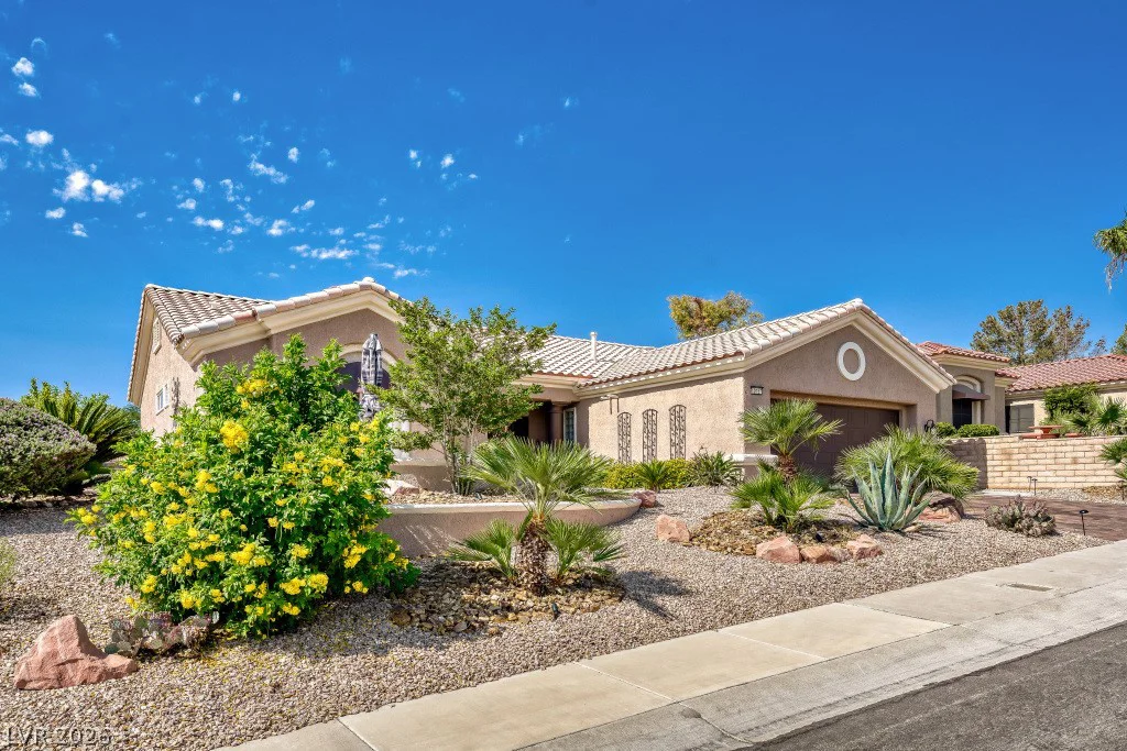 10157 Hunter Springs, Las Vegas, NV 89134