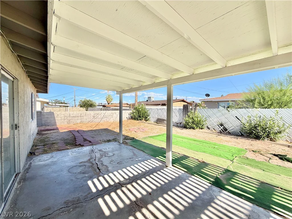 5213 Longridge, Las Vegas, NV 89146