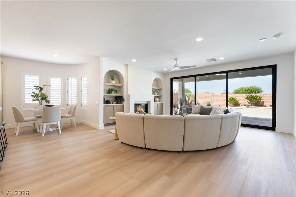 3434 Midnight Moon, Las Vegas, NV 89135