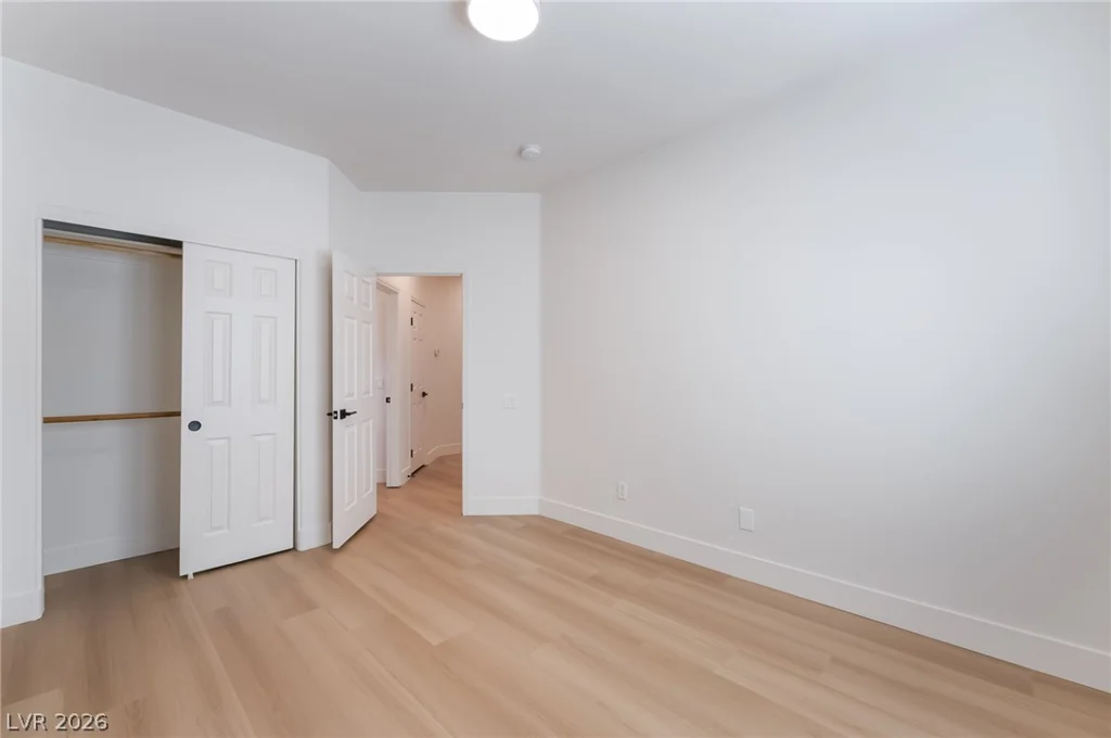 3434 Midnight Moon, Las Vegas, NV 89135