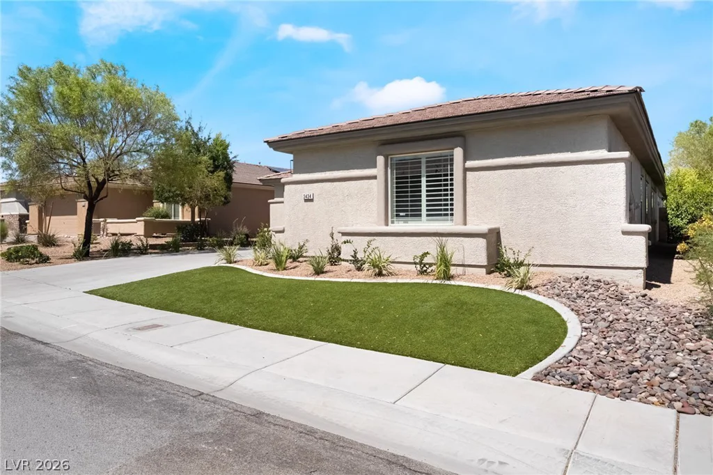 3434 Midnight Moon, Las Vegas, NV 89135