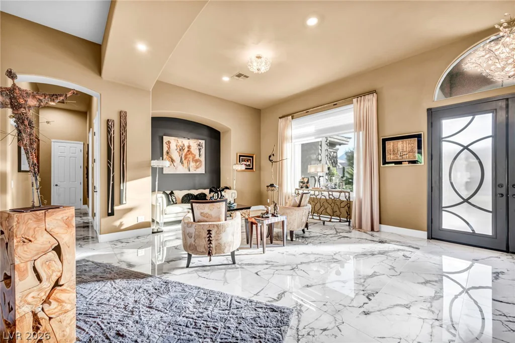 4702 Blue Mesa, Las Vegas, NV 89129