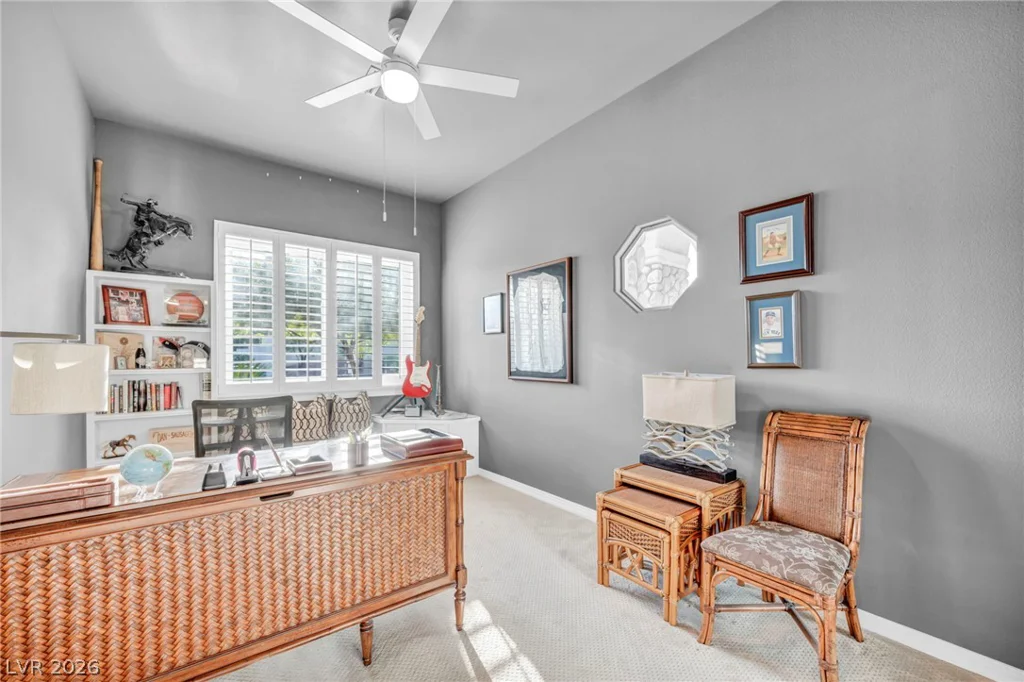 4702 Blue Mesa, Las Vegas, NV 89129