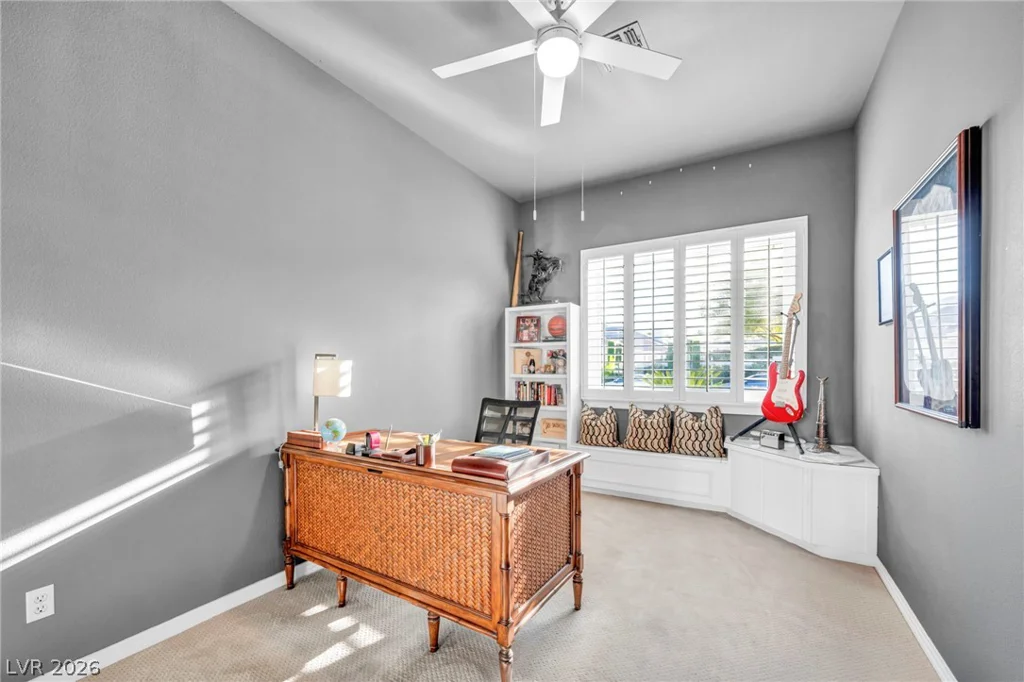 4702 Blue Mesa, Las Vegas, NV 89129