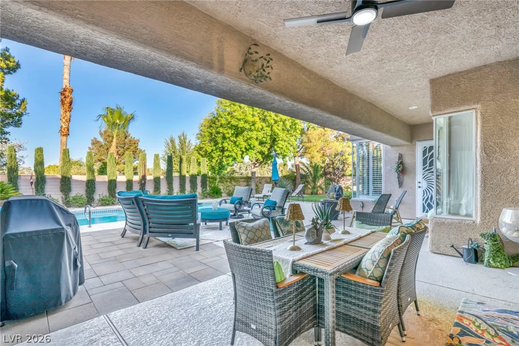 4702 Blue Mesa, Las Vegas, NV 89129