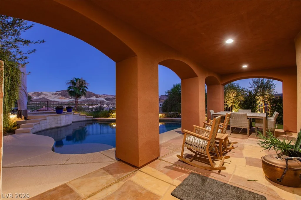 40 Strada Principale, Henderson, NV 89011