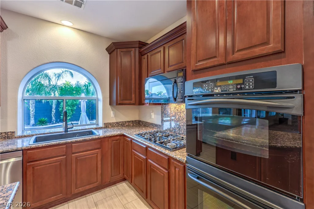 8148 Waltons Mill, Las Vegas, NV 89131
