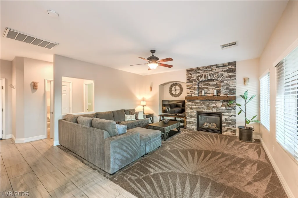 8148 Waltons Mill, Las Vegas, NV 89131