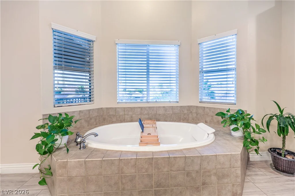 8148 Waltons Mill, Las Vegas, NV 89131