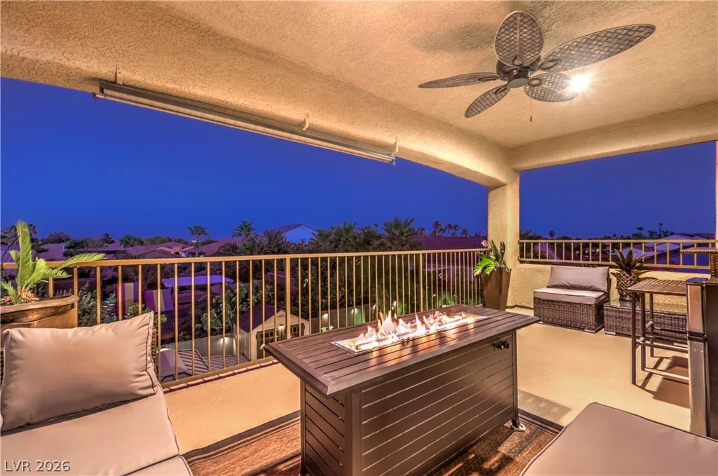 8148 Waltons Mill, Las Vegas, NV 89131