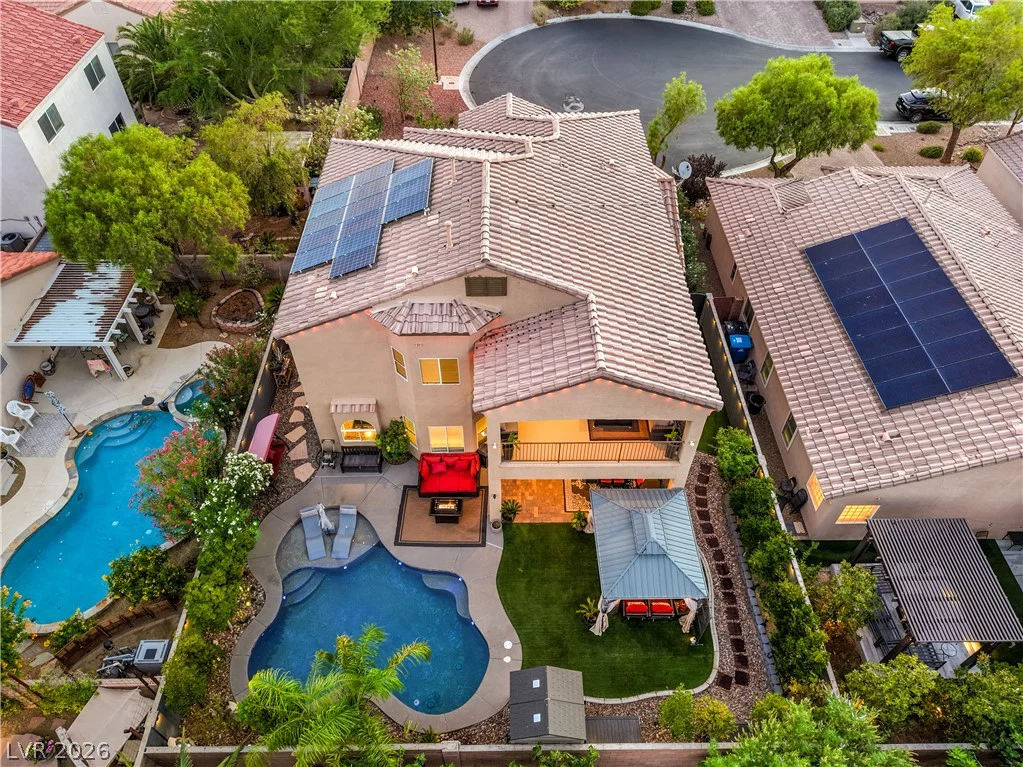 8148 Waltons Mill, Las Vegas, NV 89131