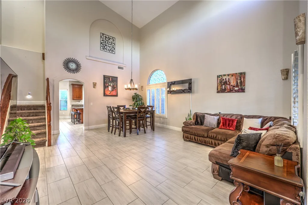 8148 Waltons Mill, Las Vegas, NV 89131