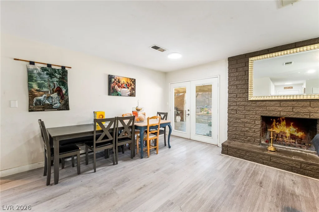 5104 Churchill, Las Vegas, NV 89107