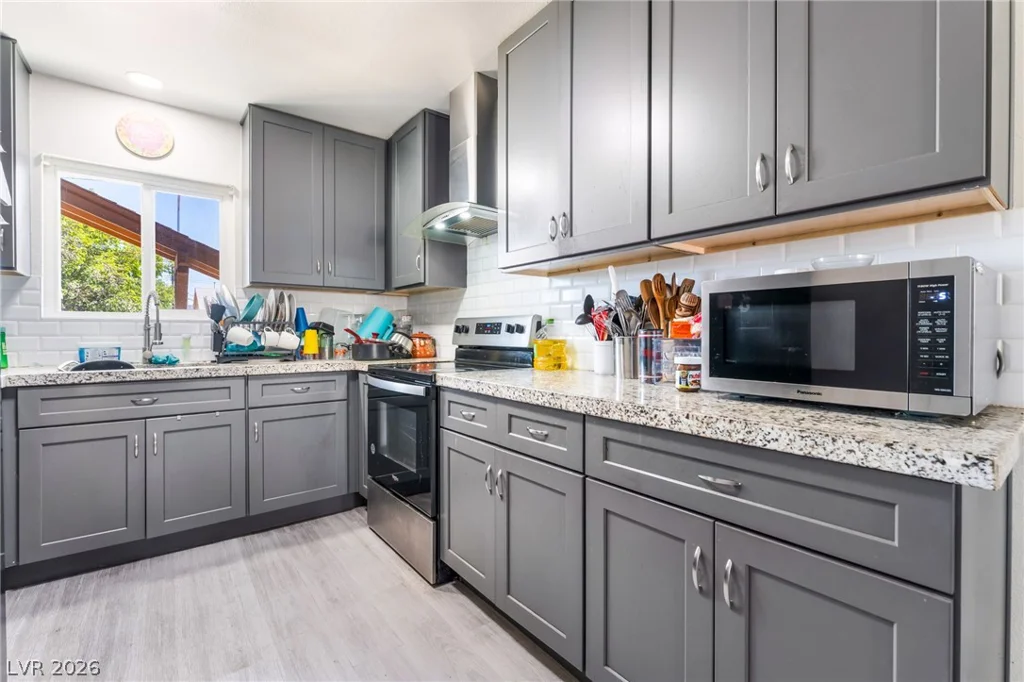 5104 Churchill, Las Vegas, NV 89107