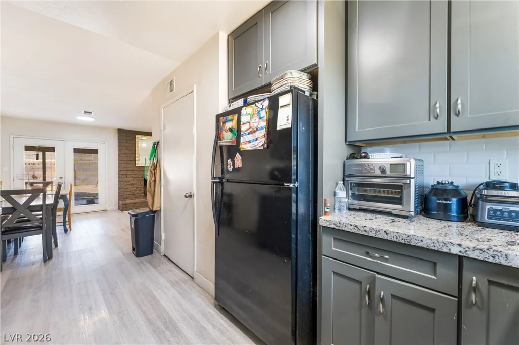 5104 Churchill, Las Vegas, NV 89107