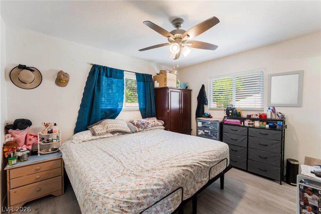 5104 Churchill, Las Vegas, NV 89107