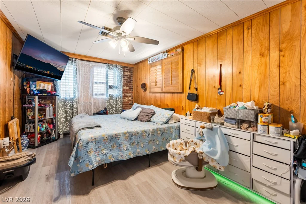 5104 Churchill, Las Vegas, NV 89107
