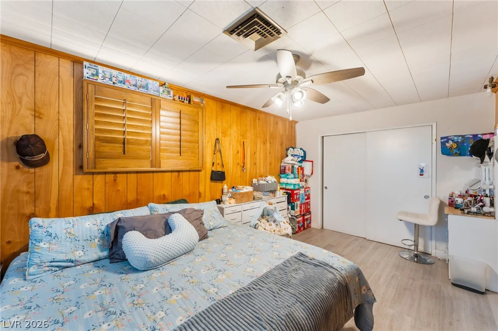 5104 Churchill, Las Vegas, NV 89107