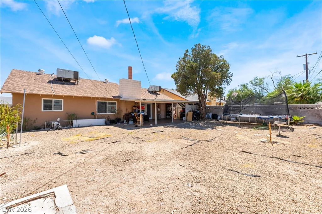 5104 Churchill, Las Vegas, NV 89107