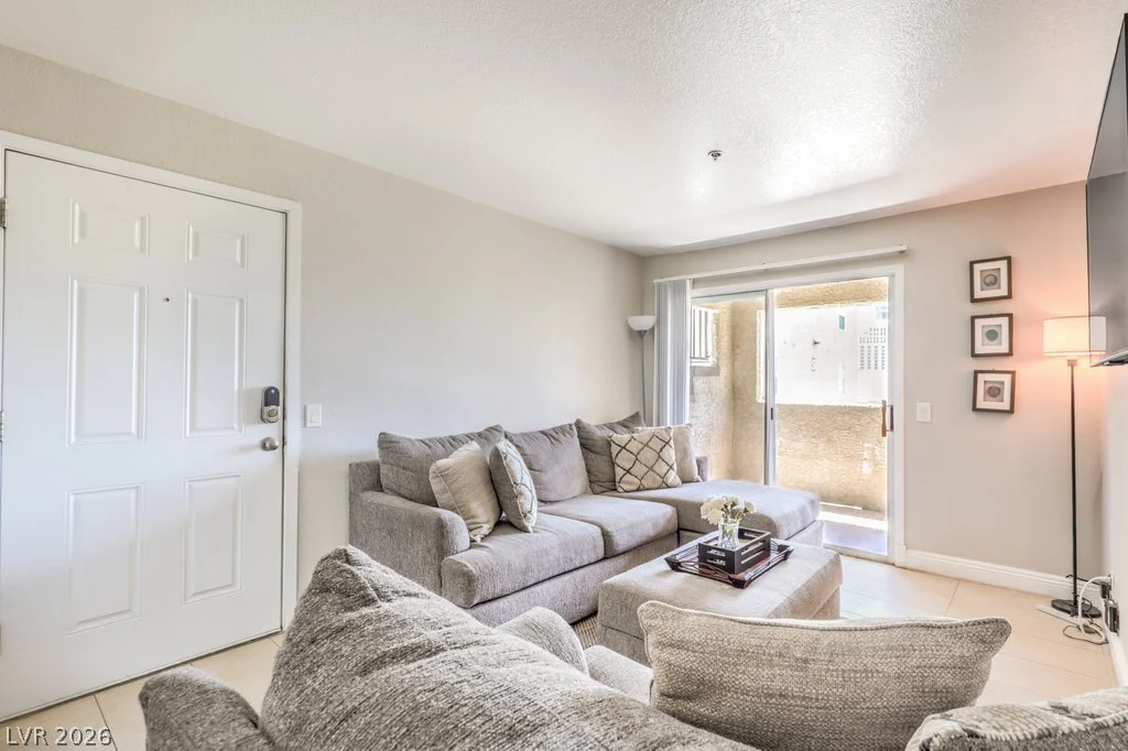 4381 Flamingo, Las Vegas, NV 89103
