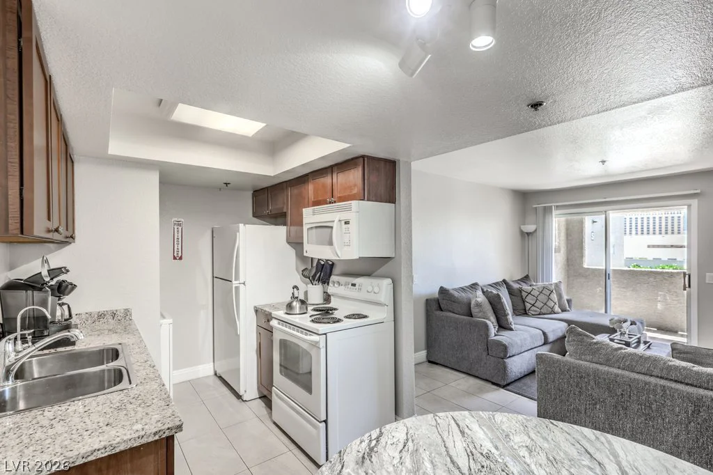 4381 Flamingo, Las Vegas, NV 89103