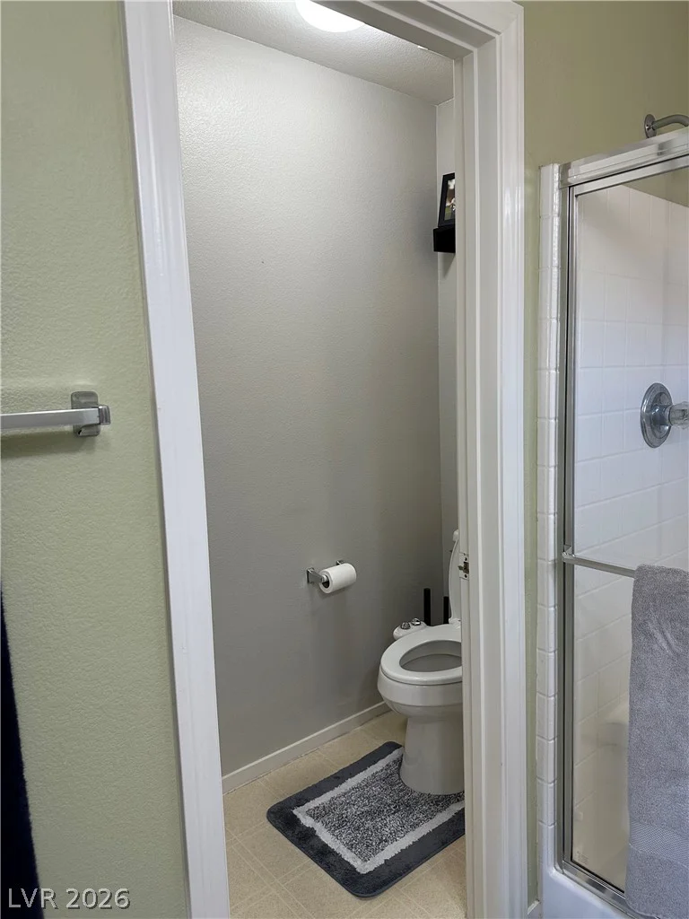 5421 Nickel Creek, Las Vegas, NV 89122