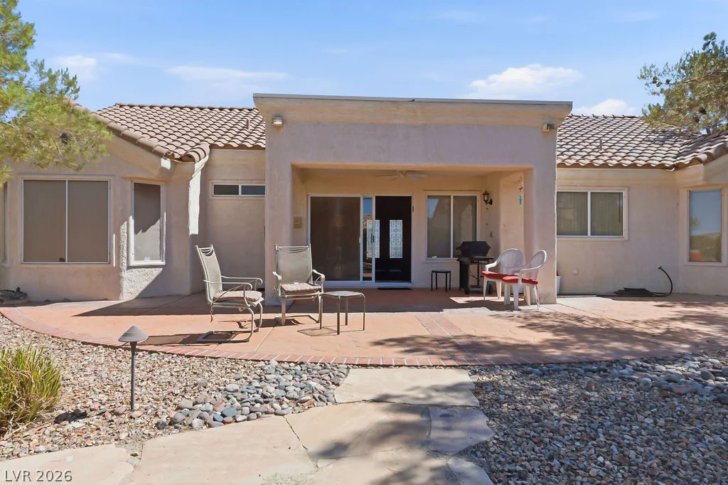 9716 Blue Bell, Las Vegas, NV 89134