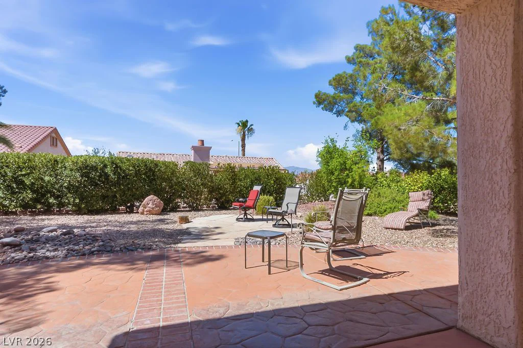 9716 Blue Bell, Las Vegas, NV 89134