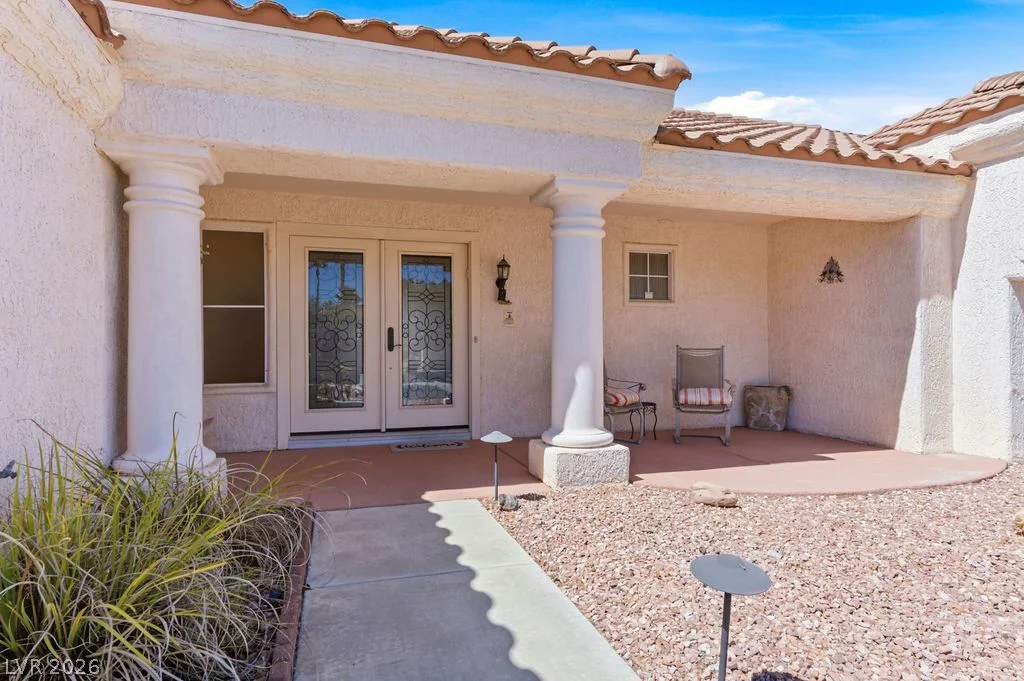 9716 Blue Bell, Las Vegas, NV 89134