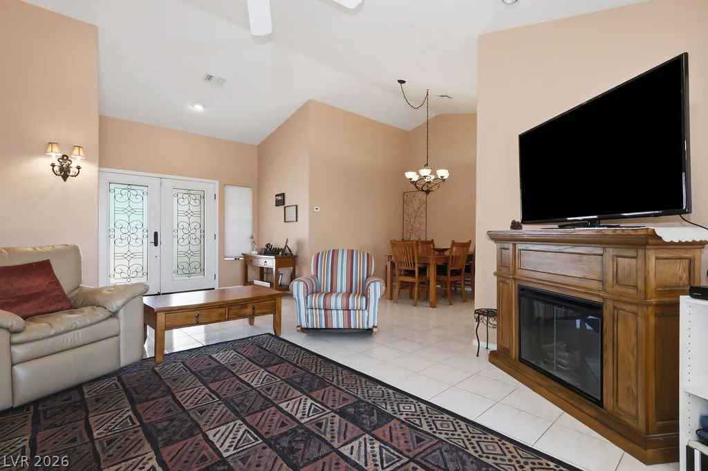 9716 Blue Bell, Las Vegas, NV 89134
