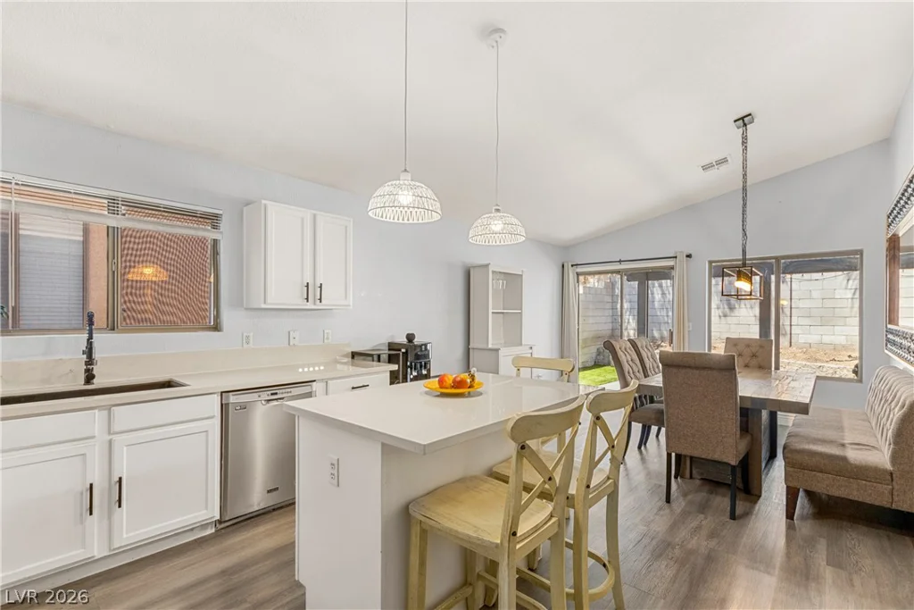 10133 Barrel Ridge, Las Vegas, NV 89183