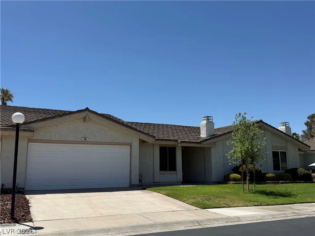 704 Eastview, Las Vegas, NV 89107