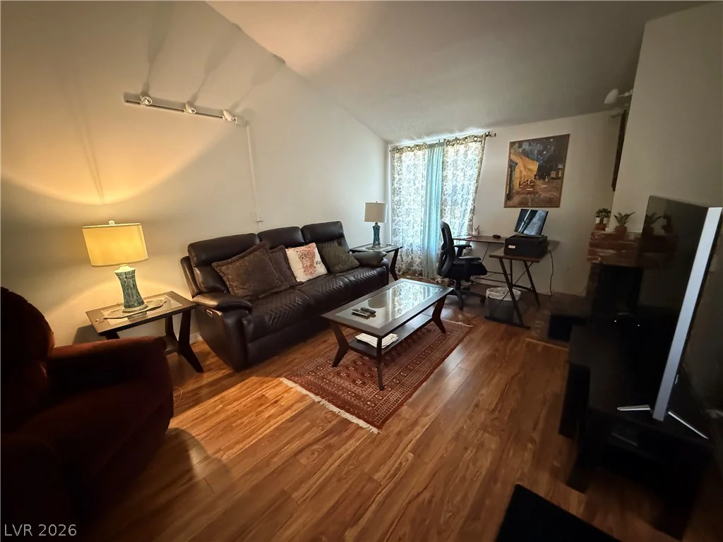 704 Eastview, Las Vegas, NV 89107