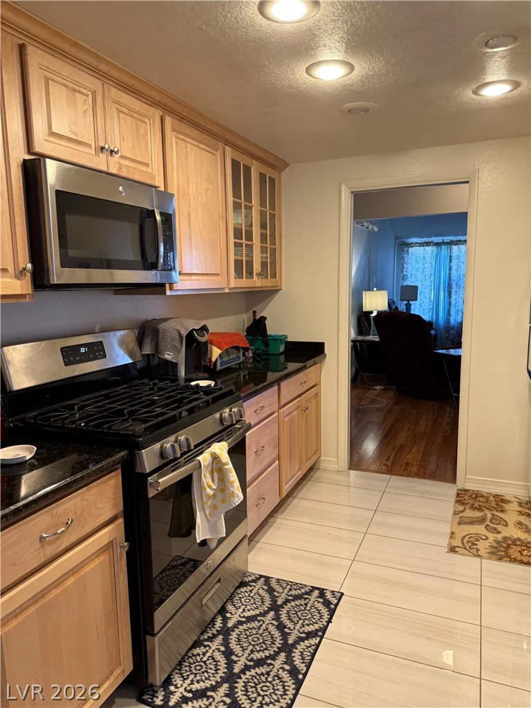 704 Eastview, Las Vegas, NV 89107