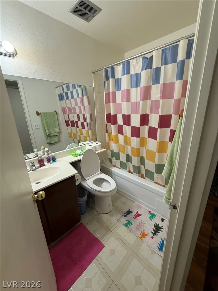 704 Eastview, Las Vegas, NV 89107