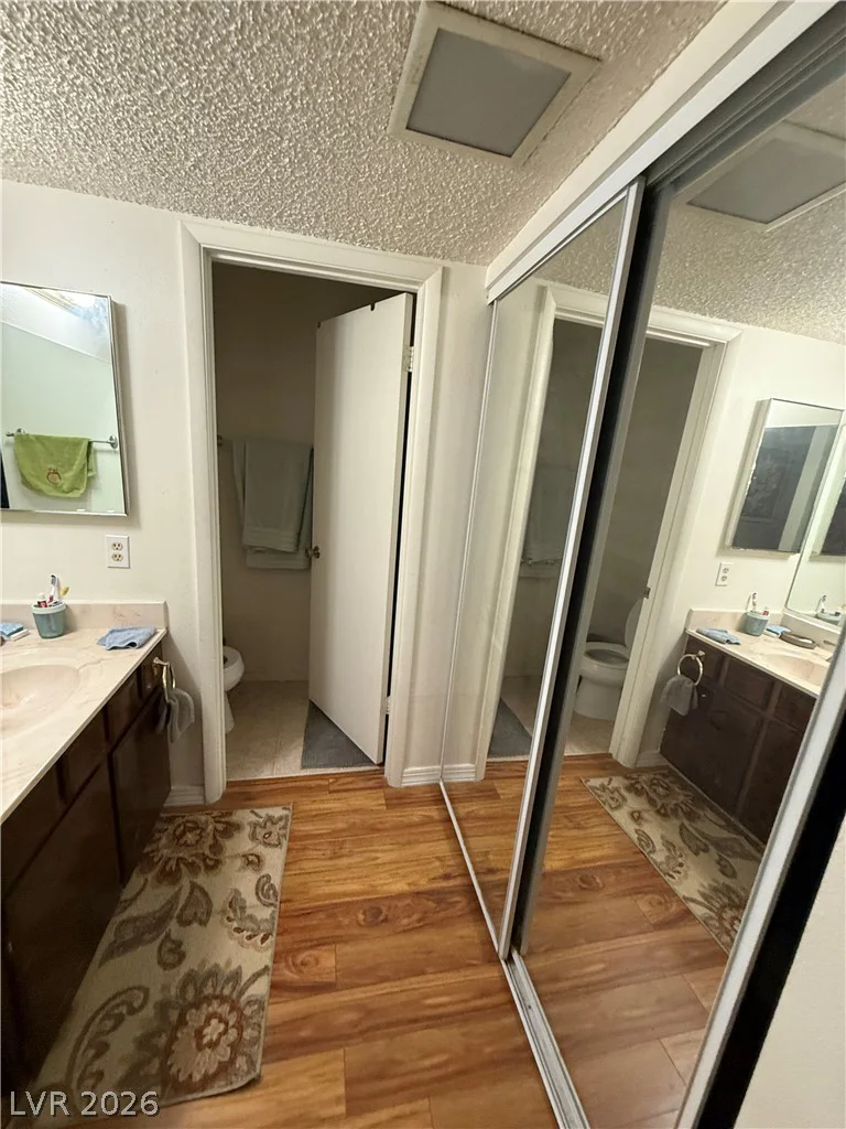 704 Eastview, Las Vegas, NV 89107