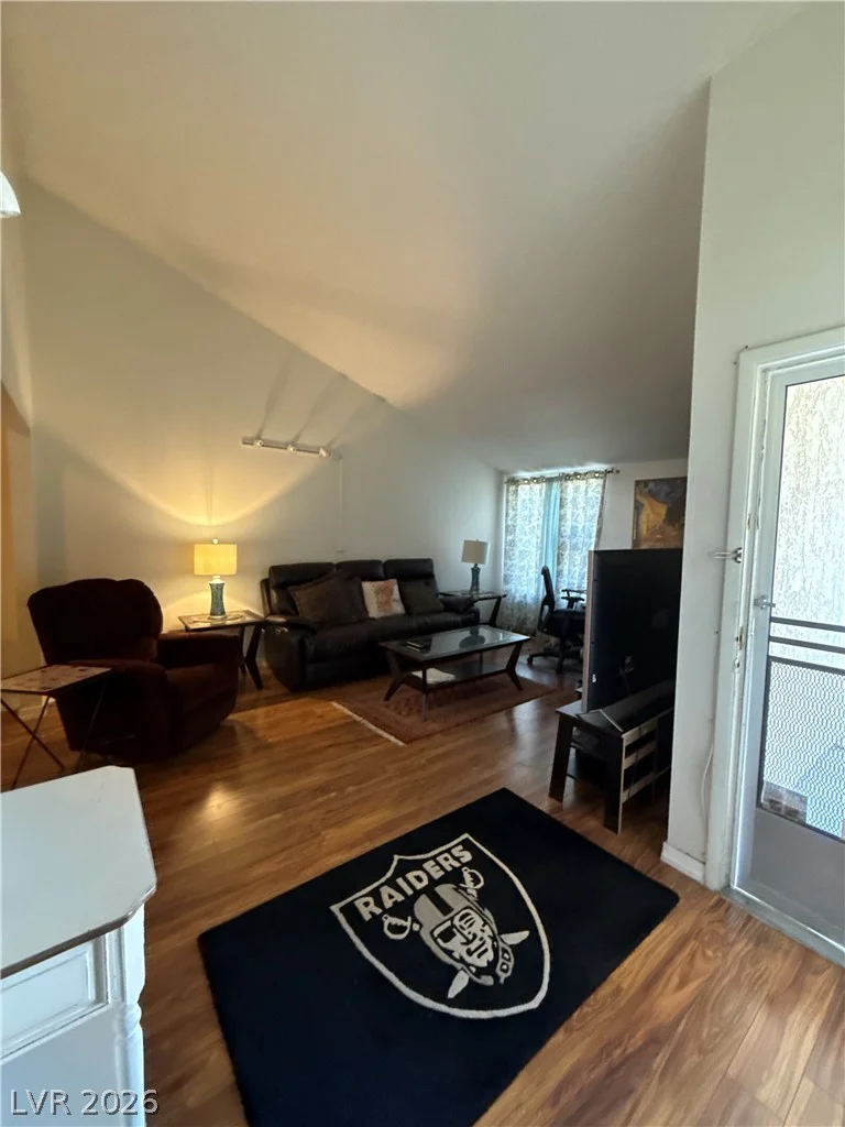 704 Eastview, Las Vegas, NV 89107