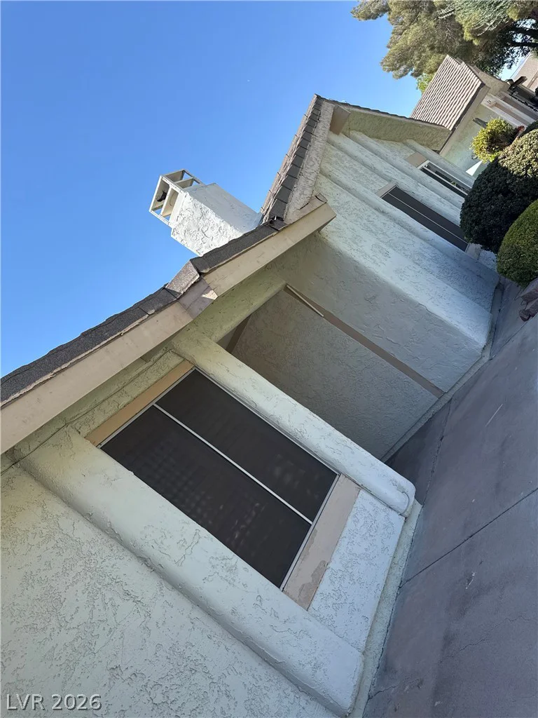 704 Eastview, Las Vegas, NV 89107