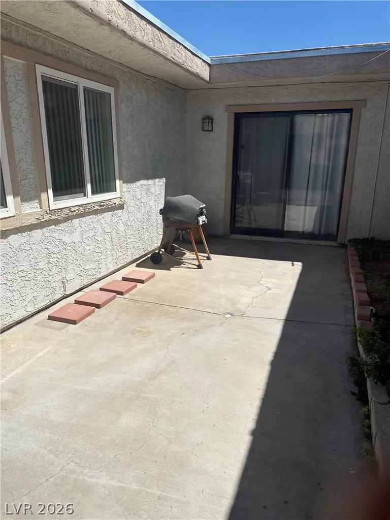704 Eastview, Las Vegas, NV 89107