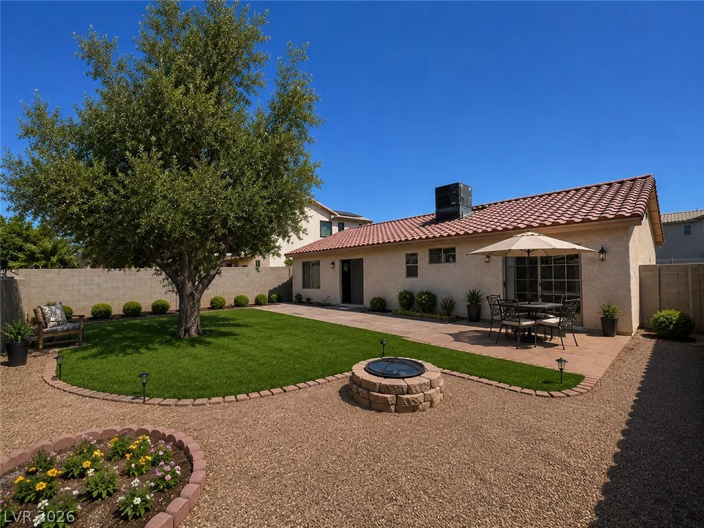 908 Sunnyfield, Henderson, NV 89015