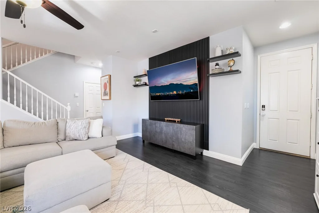 10618 Tealbrook, Las Vegas, NV 89179