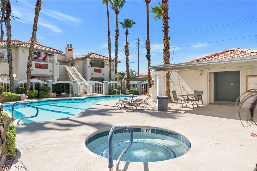6808 Elm Creek, Las Vegas, NV 89108