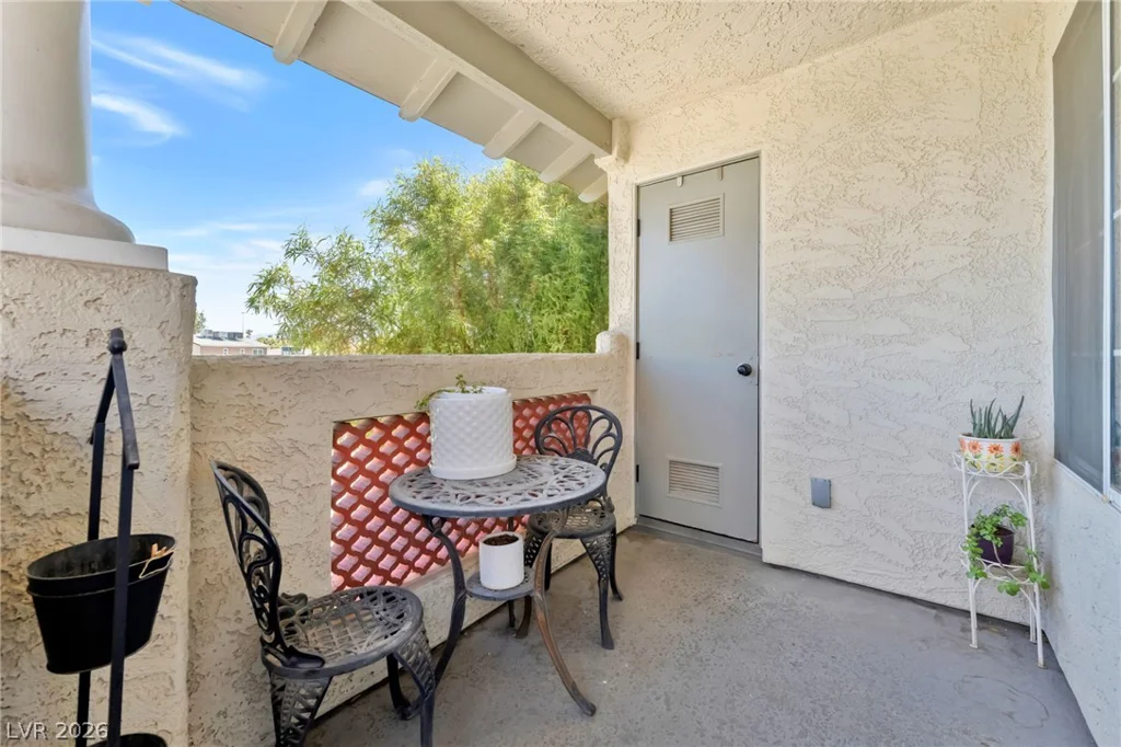 6808 Elm Creek, Las Vegas, NV 89108