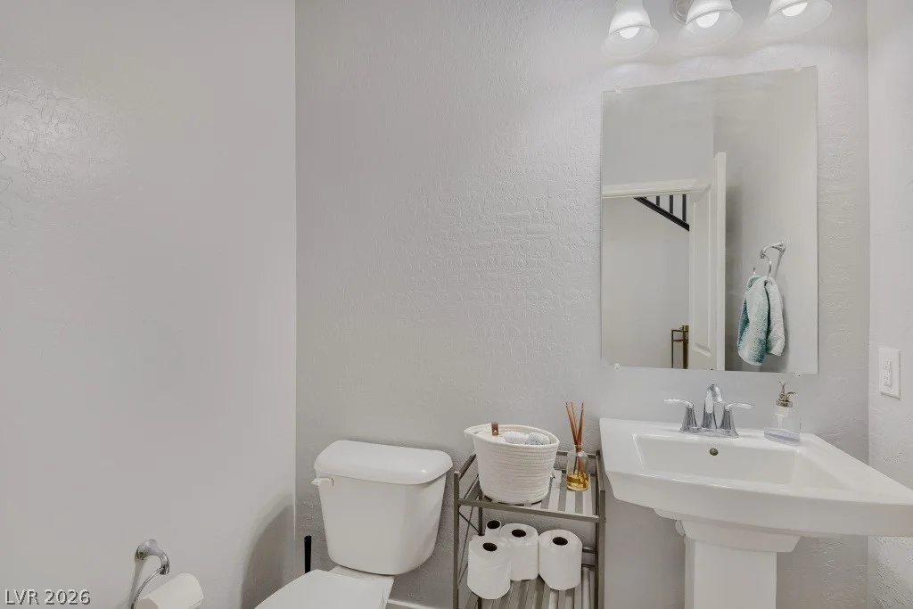 8964 Willow Break, Las Vegas, NV 89148