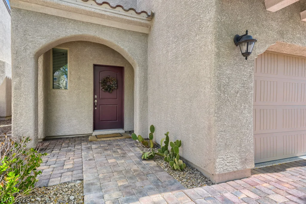 8964 Willow Break, Las Vegas, NV 89148