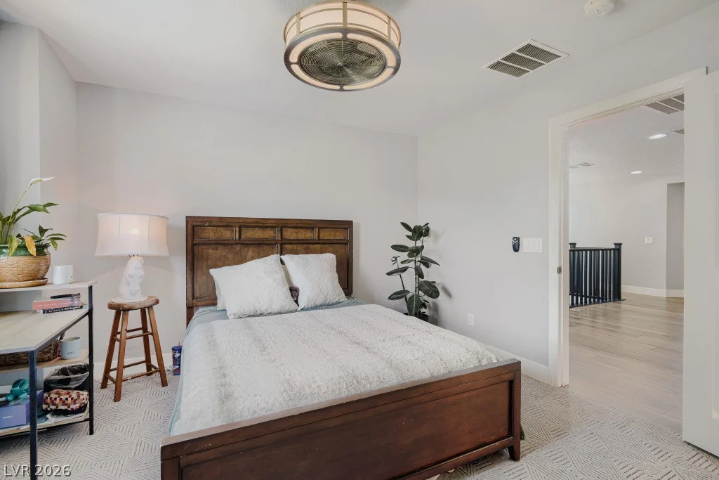 8964 Willow Break, Las Vegas, NV 89148