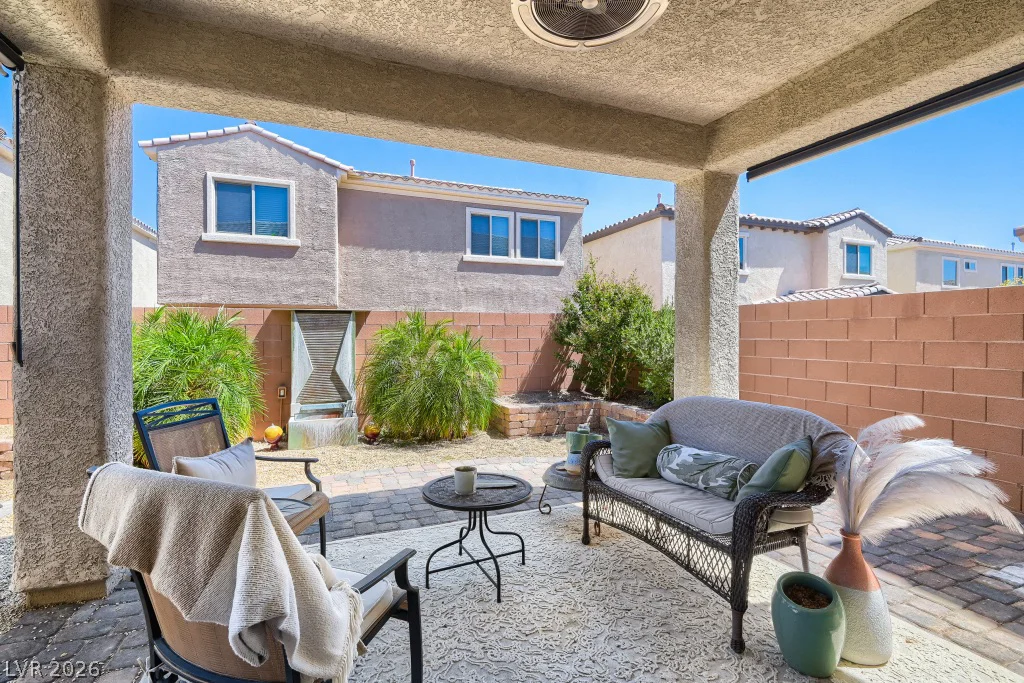 8964 Willow Break, Las Vegas, NV 89148