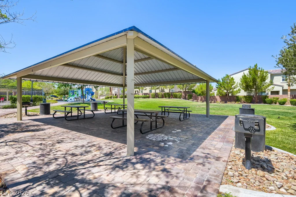 8964 Willow Break, Las Vegas, NV 89148